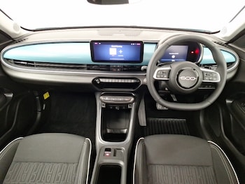 Used Fiat 600 2025 for sale - 77380250: Photo