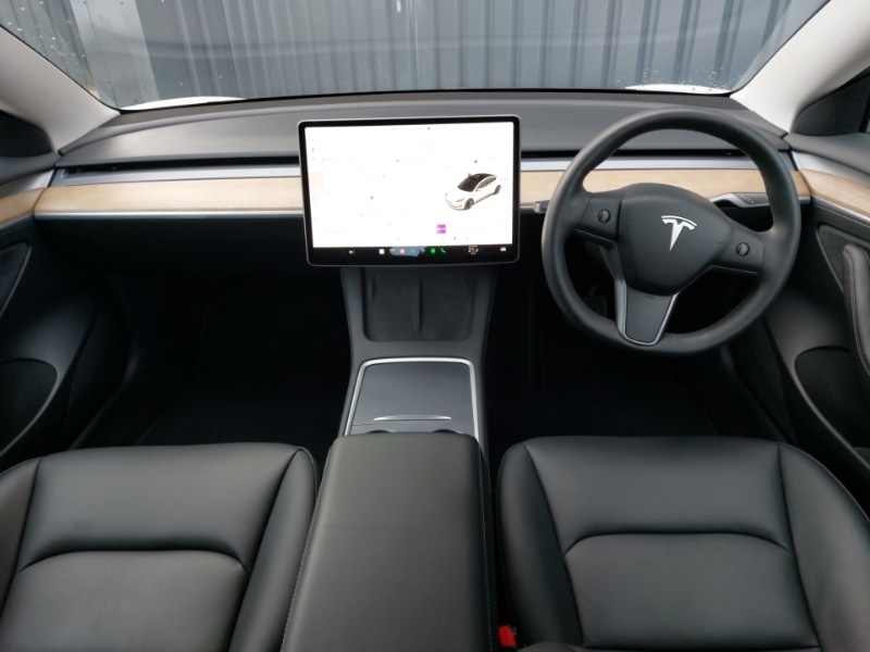 Used Tesla Model 3 2021 for sale - 76358458: Photo 2