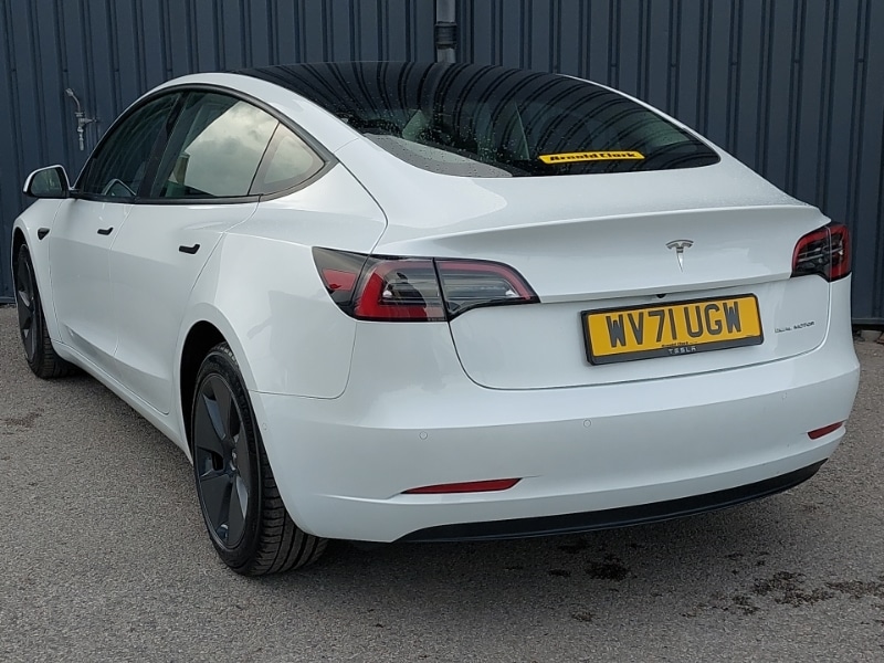 Used Tesla Model 3 2021 for sale - 76358458: Photo 3