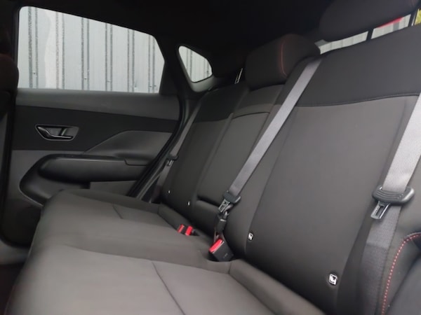 Used Hyundai KONA 2024 for sale - 76265198: Photo 6