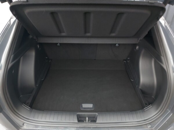 Used Hyundai KONA 2024 for sale - 76265198: Photo 8