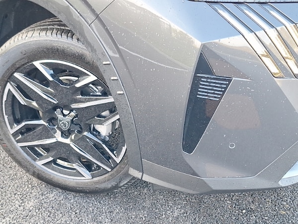 Used Peugeot 3008 2025 for sale - 76254075: Photo 9