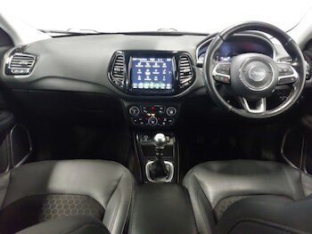 Used Jeep Compass 2020 for sale - 76925387: Photo