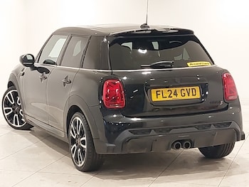 Used MINI Hatch 2024 for sale - 77913254: Photo