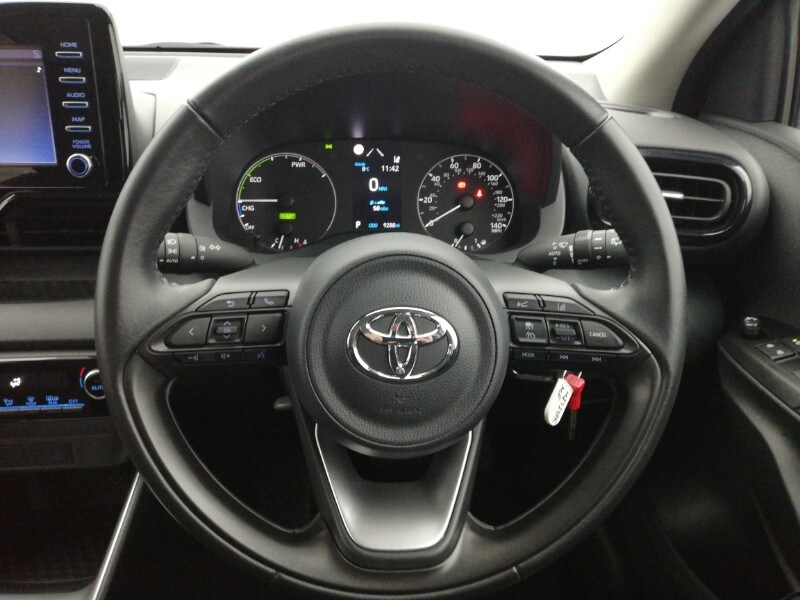 Used Toyota Yaris 2022 for sale - 76383709: Photo 11