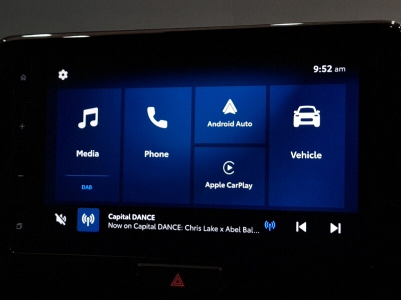 Used Mazda Mazda2 HYBRID 2024 for sale - 76532884: Photo 12