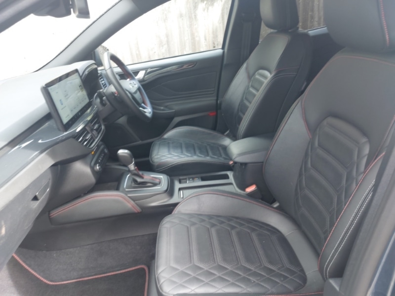 Used Ford Focus 2023 for sale - 76708707: Photo 5