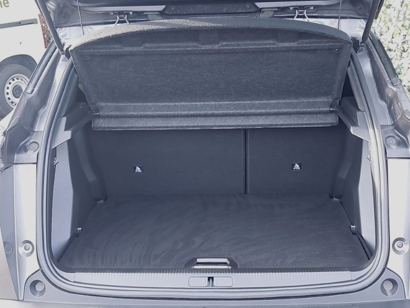 Used Peugeot 2008 2022 for sale - 77695135: Photo 8