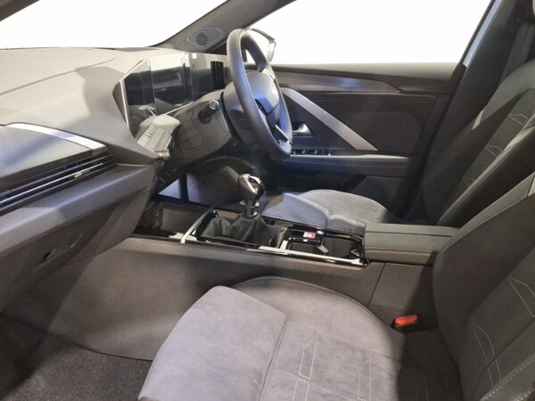 Used Vauxhall Astra 2025 for sale - 76212838: Photo 5