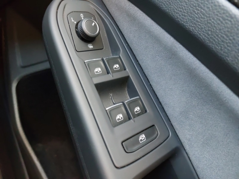 Used Volkswagen Golf 2024 for sale - 76770656: Photo 12