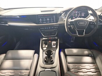 Used Audi RS e-tron GT 2021 for sale - 77371569: Photo