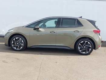 Used Volkswagen ID.3 2025 for sale - 79480407: Photo
