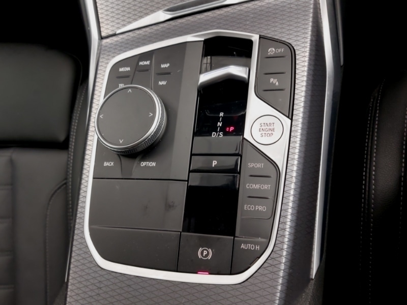 Used BMW 3 Series 2024 for sale - 76353903: Photo 12