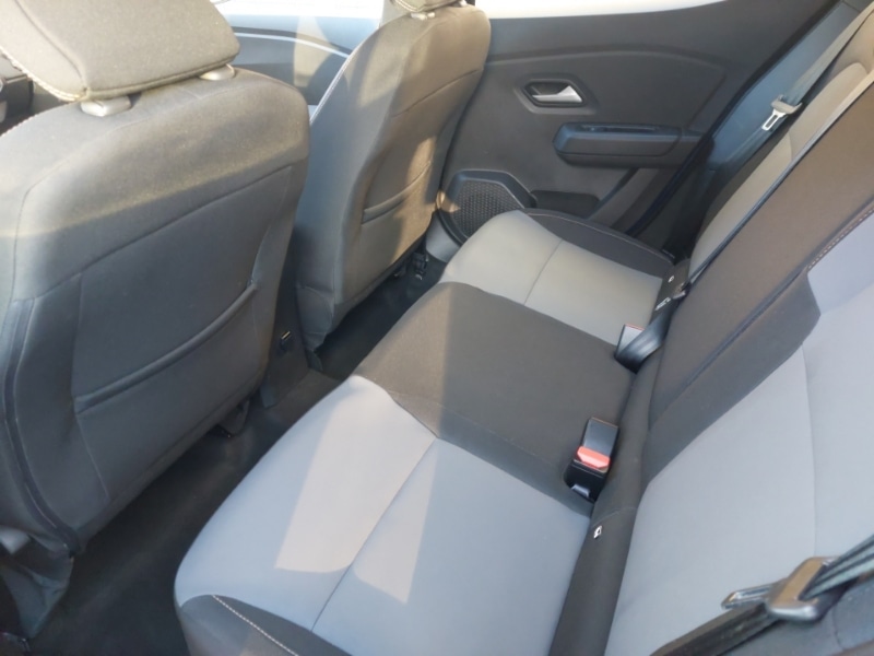Used Dacia Sandero Stepway 2024 for sale - 77924012: Photo 6