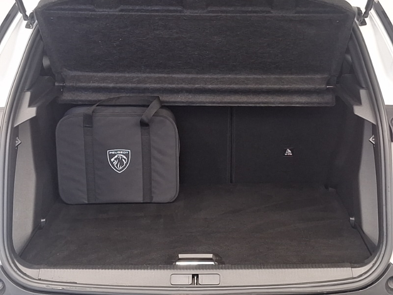 Used Peugeot 2008 2023 for sale - 78099659: Photo 8