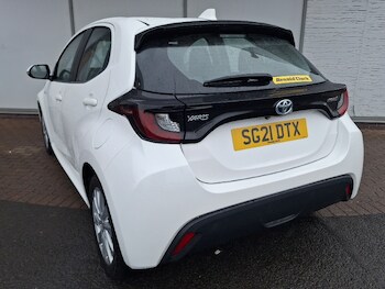 Used Toyota Yaris 2021 for sale - 78343192: Photo