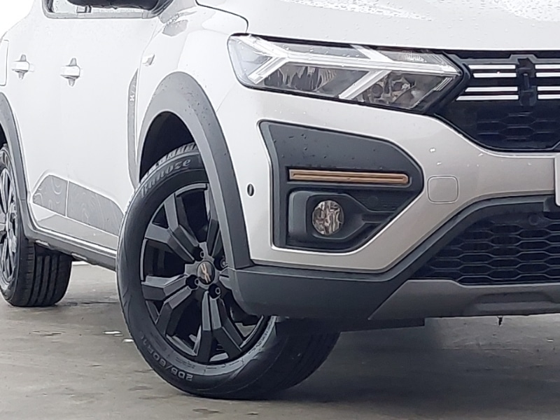 Used Dacia Sandero Stepway 2024 for sale - 77253279: Photo 9