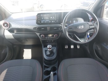 Used Hyundai i10 2023 for sale - 78957638: Photo