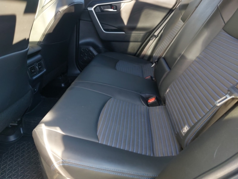 Used Toyota RAV4 2021 for sale - 77087042: Photo 6