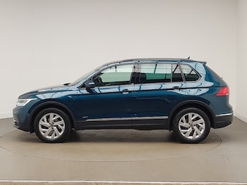 Used Volkswagen Tiguan 2022 for sale - 77717429: Photo