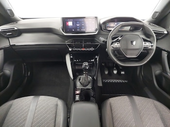 Used Peugeot 2008 2023 for sale - 76943405: Photo