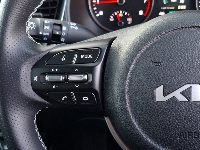 Used Kia Stonic 2022 for sale - 76770895: Photo 10