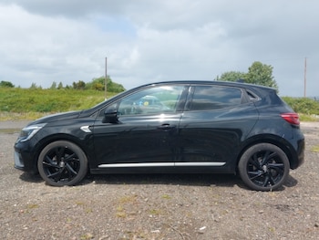 Used Renault Clio 2023 for sale - 75485843: Photo