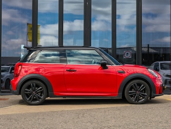 Used MINI Hatch 2023 for sale - 79157261: Photo