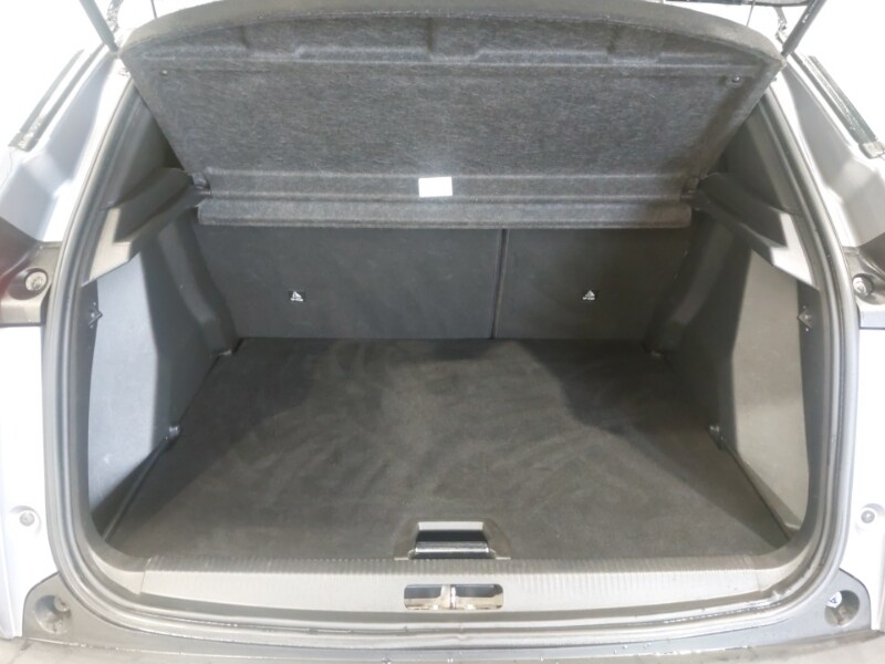 Used Peugeot 2008 2020 for sale - 78179329: Photo 8