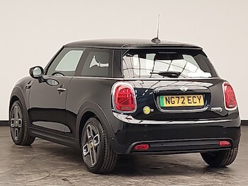 Used MINI Hatch 2023 for sale - 77877067: Photo