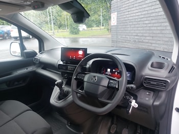 Used Vauxhall Combo 2024 for sale - 79074543: Photo