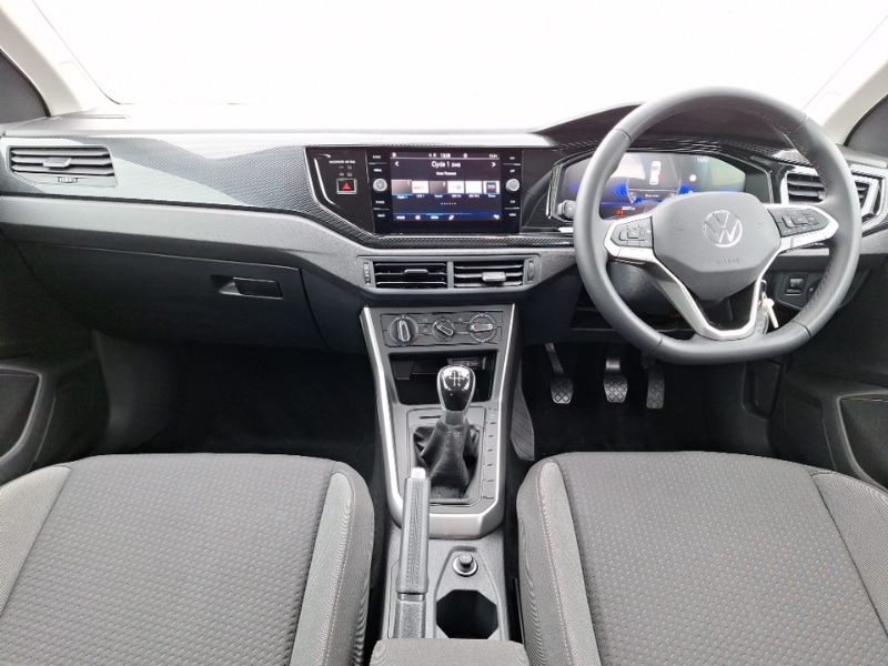 Used Volkswagen Polo 2024 for sale - 76708594: Photo 2