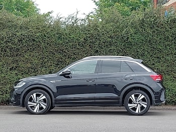 Used Volkswagen T-Roc 2024 for sale - 75893546: Photo