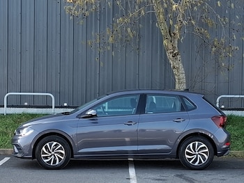 Used Volkswagen Polo 2024 for sale - 78635020: Photo
