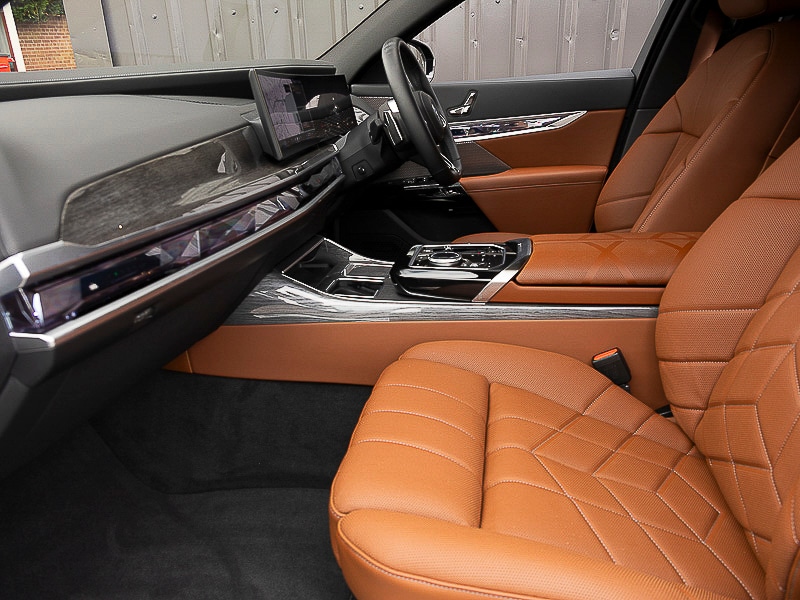 Used BMW i7 2025 for sale - 76770460: Photo 5