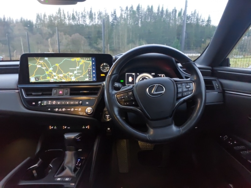 Used Lexus ES 2023 for sale - 77762084: Photo 2