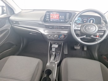 Used Hyundai i20 2023 for sale - 75762579: Photo