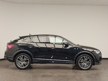 Used Audi Q3 2024 for sale - 78595909: Photo