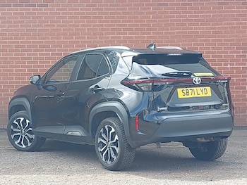 Used Toyota Yaris Cross 2022 for sale - 79086600: Photo