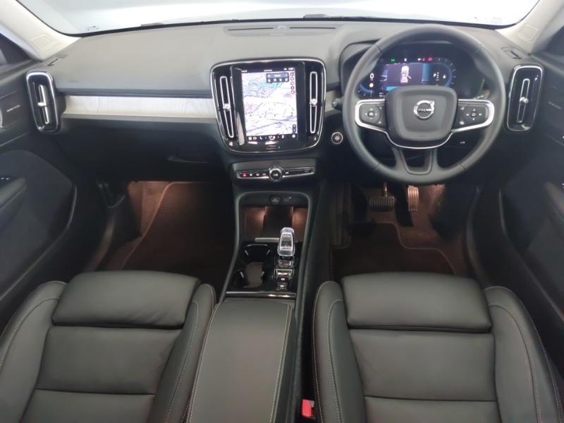 Used Volvo XC40 2024 for sale - 77767643: Photo 2