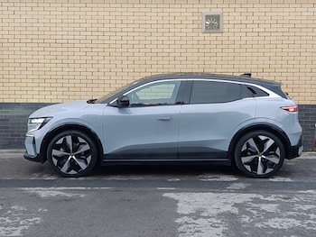 Used Renault Megane E Tech 2024 for sale - 76532656: Photo