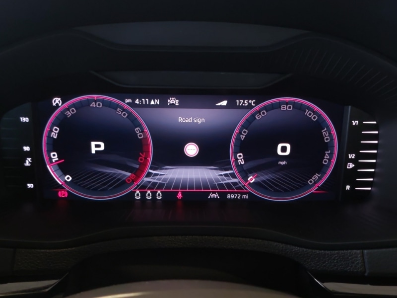 Used Skoda Karoq 2024 for sale - 76721007: Photo 9