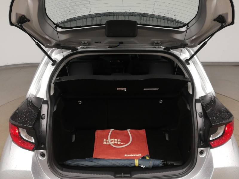 Used Toyota Yaris 2023 for sale - 77467489: Photo 8