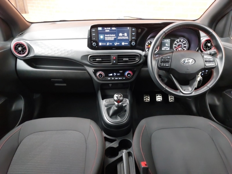 Used Hyundai i10 2023 for sale - 77894318: Photo 2