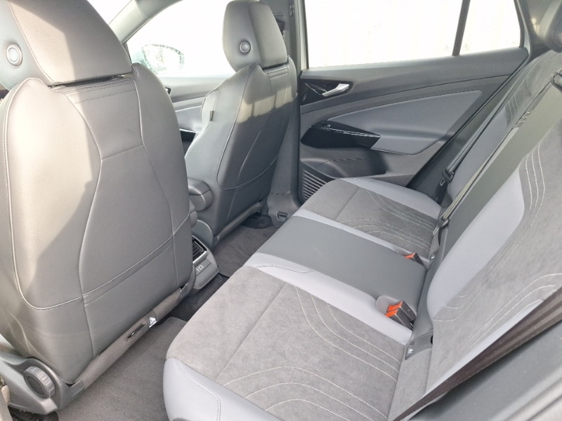 Used Volkswagen ID.4 2025 for sale - 77277939: Photo 6