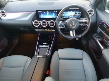 Used Mercedes-Benz GLA 2023 for sale - 79549395: Photo