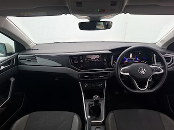 Used Volkswagen Polo 2023 for sale - 76983656: Photo