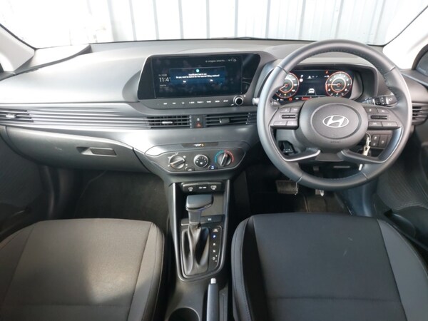 Used Hyundai i20 2024 for sale - 76182931: Photo 2