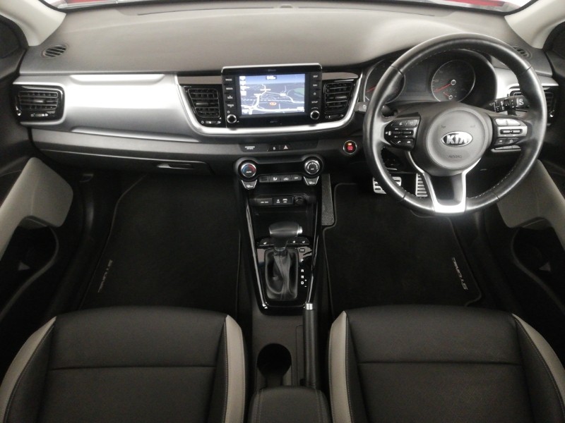 Used Kia Stonic 2020 for sale - 76817052: Photo 2