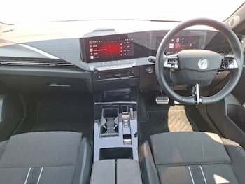 Used Vauxhall Astra 2023 for sale - 79247048: Photo